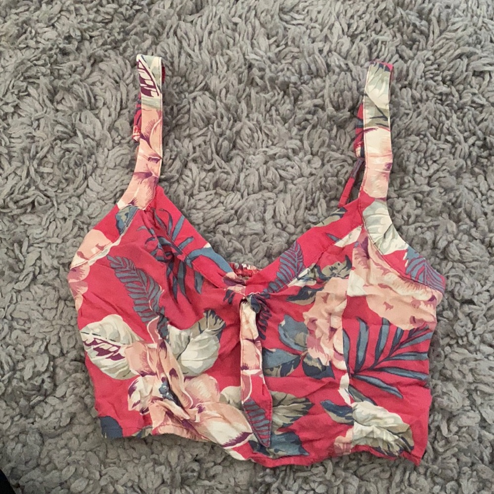 HOLLISTER CROP TOP
